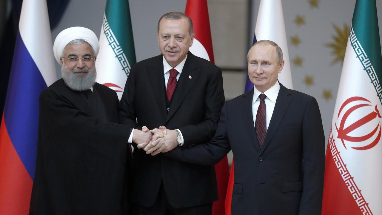 Hassan Rouhani, Recep Tayyip Erdogan und Wladimir Putin beim Syrien-Gipfel am 4.4.2018 in Ankara
