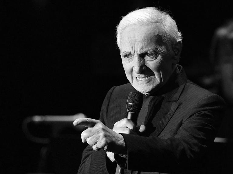 Der Chansonnier Charles Aznavour ist im Alter von 94 Jahren gestorben
