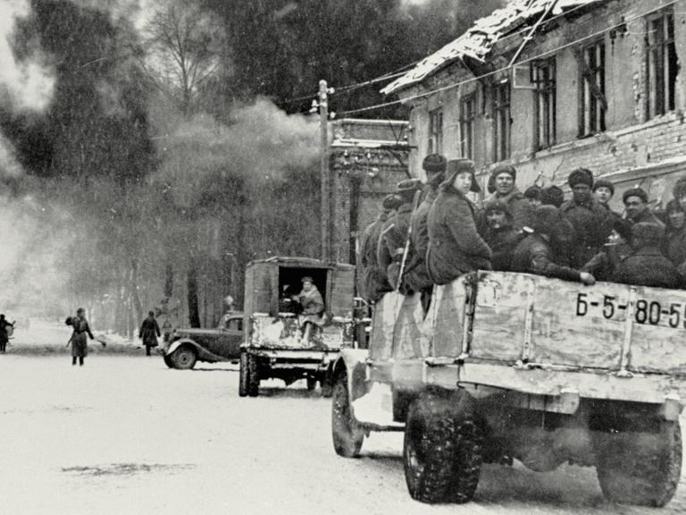 Zweiter Weltkrieg: Zusammenbruch der Ostfront durch sowjetische Großoffensive ab 12. Januar 1945.