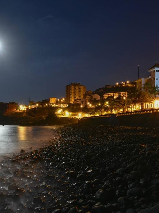 Madeira bei Nacht