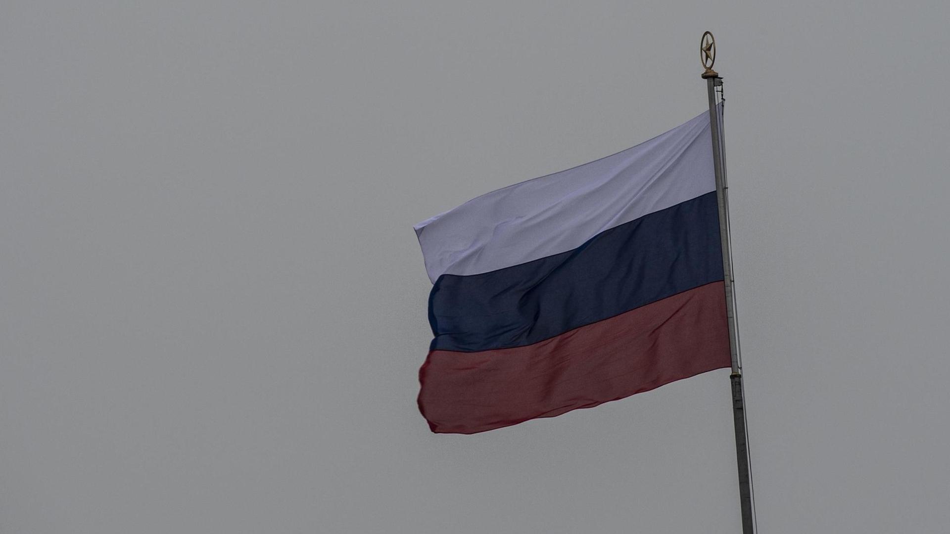 Die russische Flagge weht Die russische Flagge weht