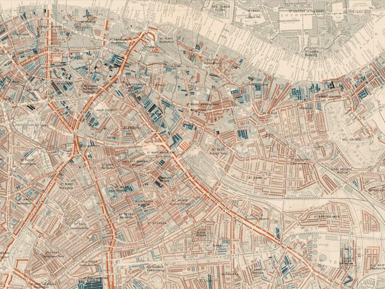 Historischer Stadtplan Londons mit blau und rot markierten Stadtvierteln, die die sozialen Schichten der Bewohner aufschlüsseln.