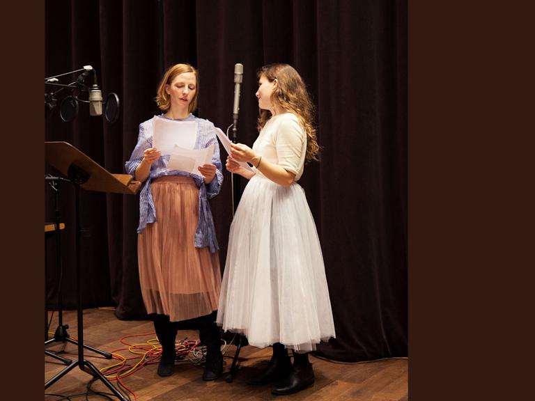 Katharina Schüttler und Leonie Rainer. Katharina Schüttler und Leonie Rainer.