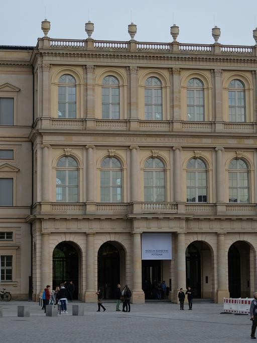 Im Potsdamer Palais Barberini befindet sich das Museum Barberini.