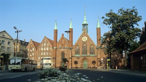 Die Gebäude des gotischen Heiligen-Geist-Hospitals am Koberg in Lübeck