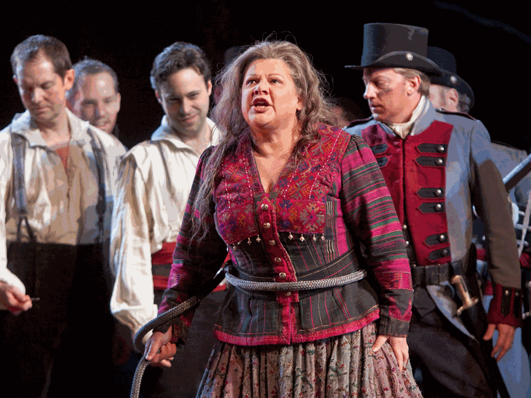 Dolora Zajick als Azucena in Verdis "Il Trovatore" an der New Yorker MET