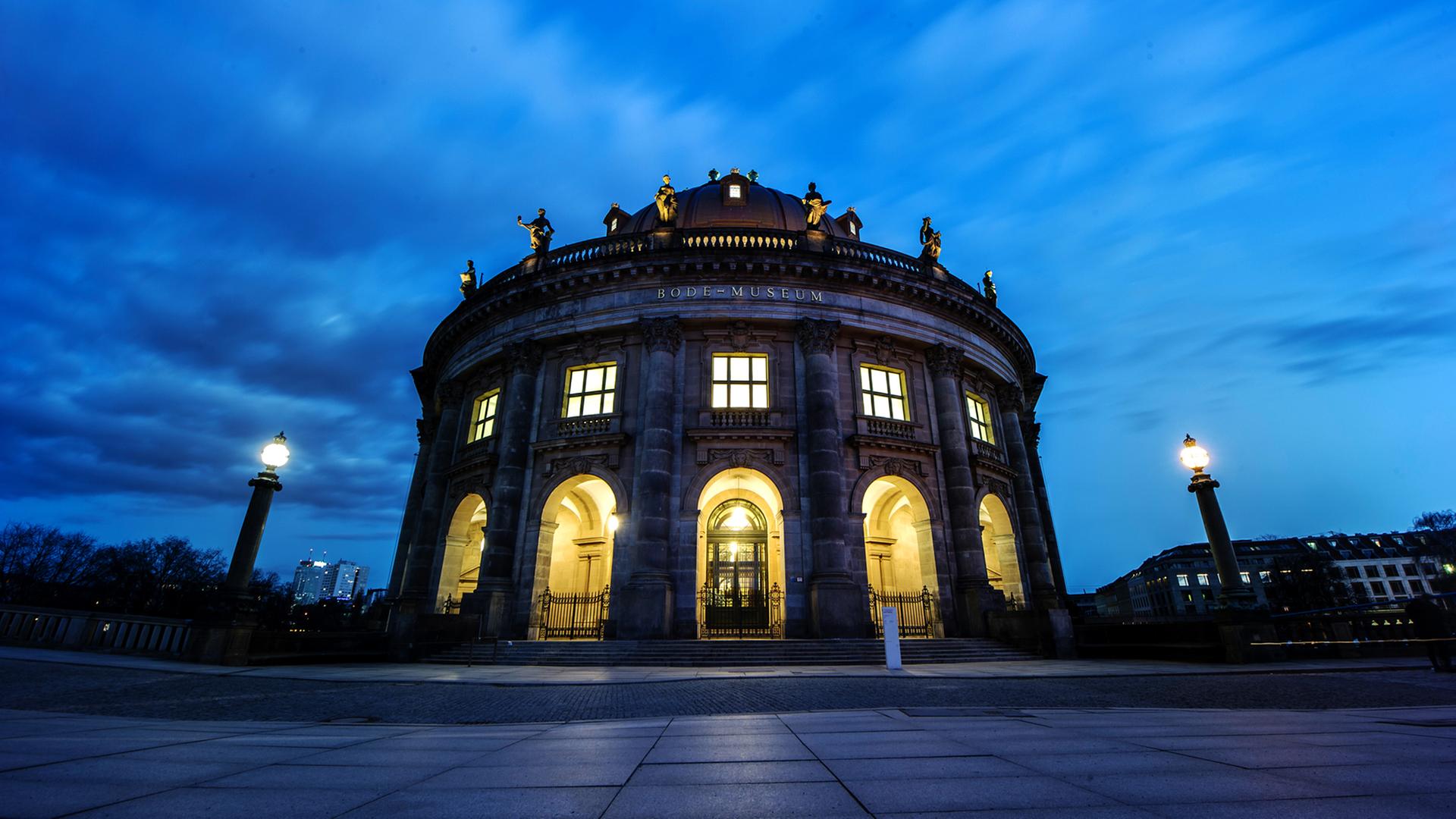 Das Bodemuseum in Berlin. Es gehört um Ensemble der Museumsinsel und damit zum Weltkulturerbe der UNESCO.