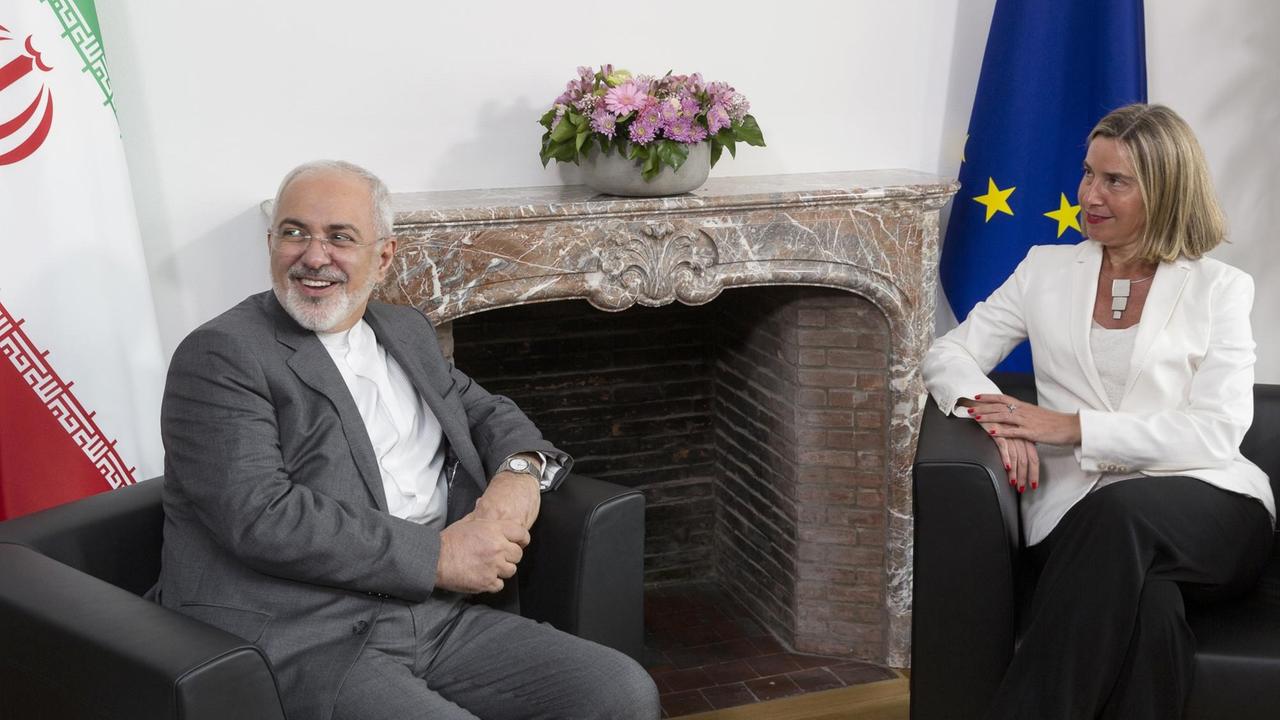 Der iranische Außenminister Sarif und die EU-Außenbeauftragte Mogherini in Brüssel.