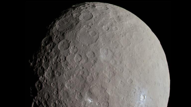Der Asteroid Ceres, aufgenommen von der Raumsonde "Dawn"