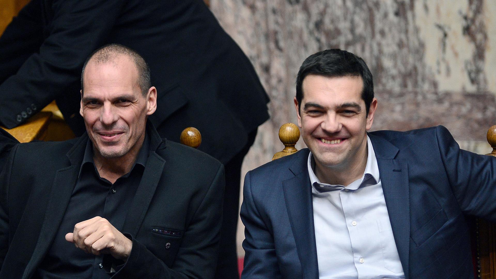 Der griechische Finanzminister Yanis Varoufakis (links) und der Ministerpräsident Alexis Tsipras.
