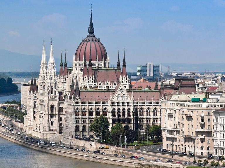 Das Budapester Parlamentsgebäude in Ungarn.