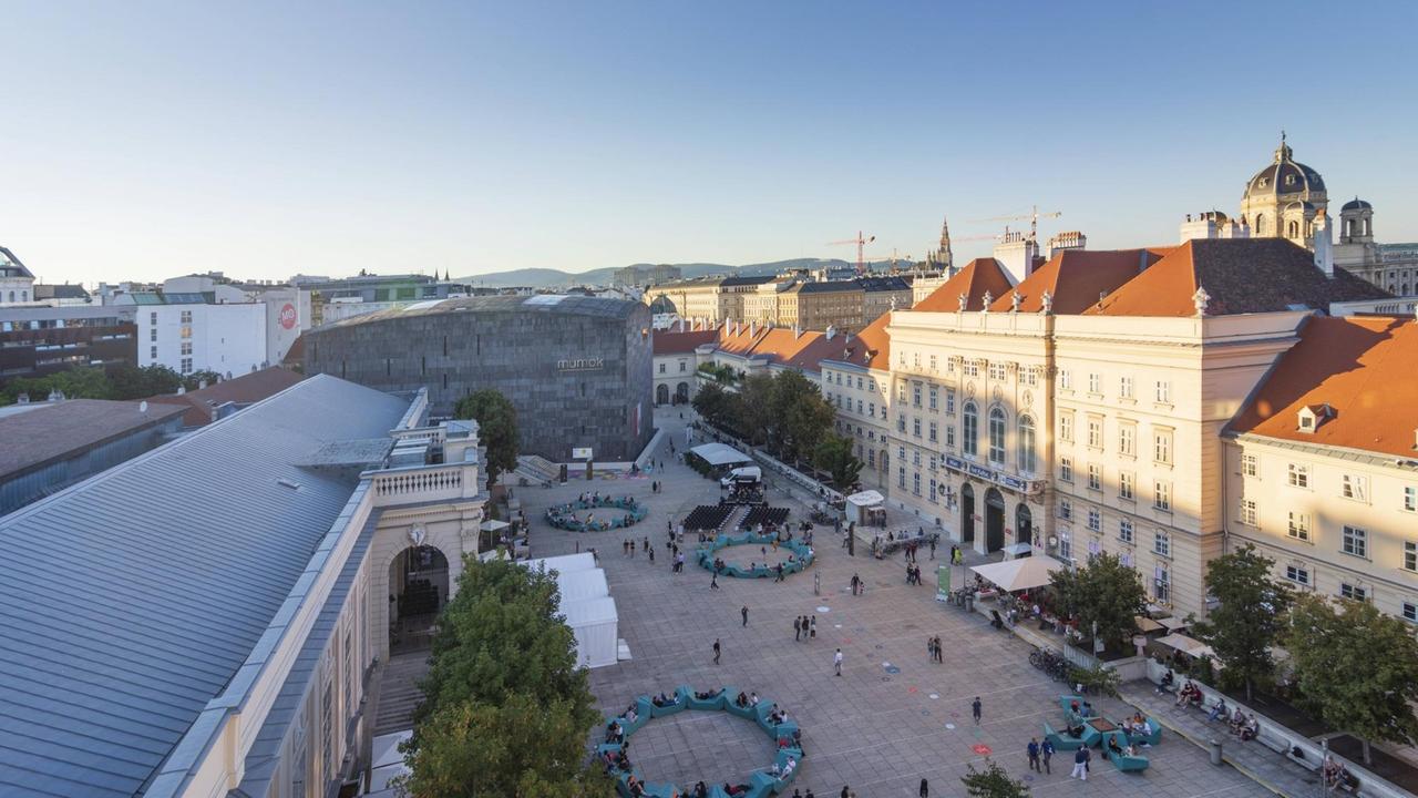 20 Jahre Wiener Museumsquartier - Ein kühnes Zukunftsprojekt im Stall ...