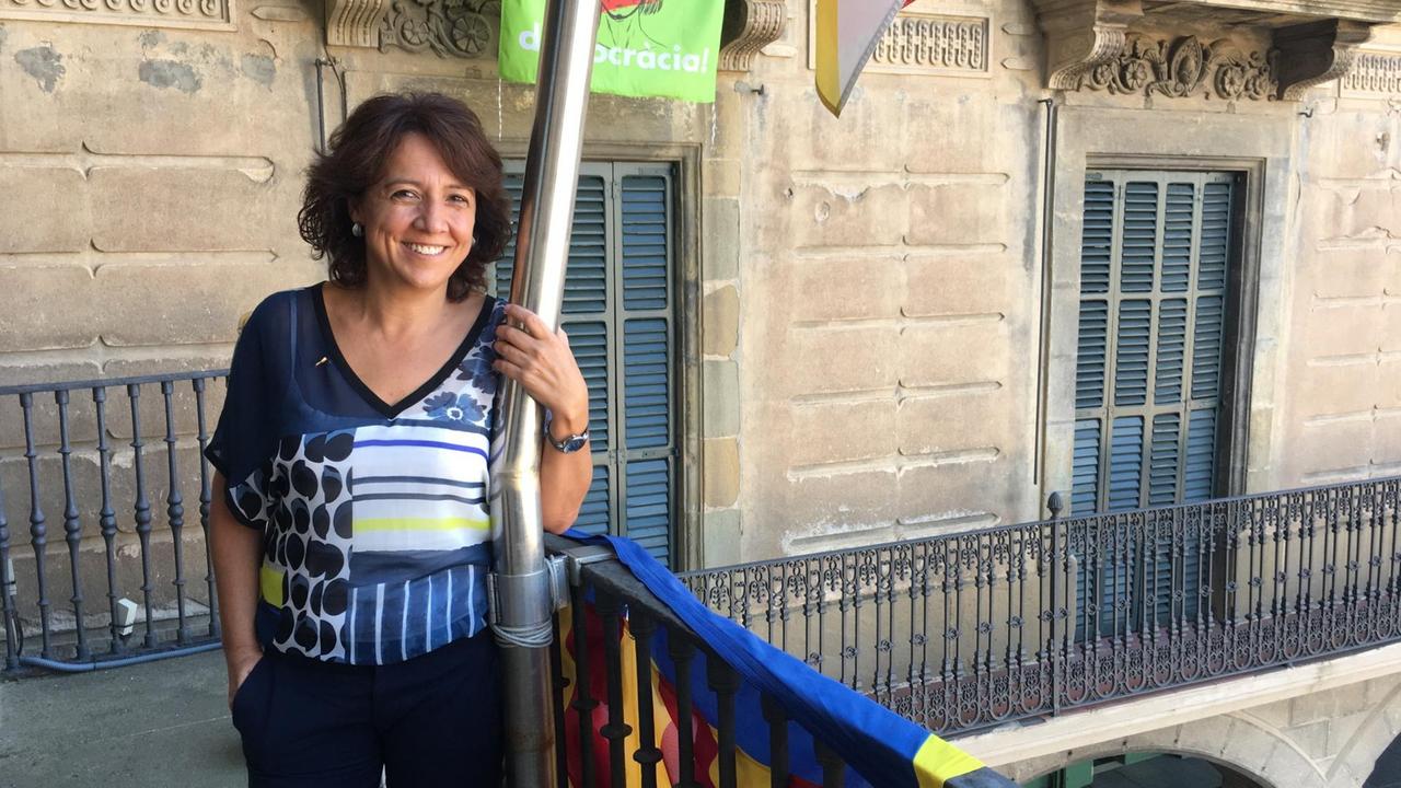 Wir haben schon von Spanien Abschied genommen - Anna Erra, die Bürgermeisterin von Vic.