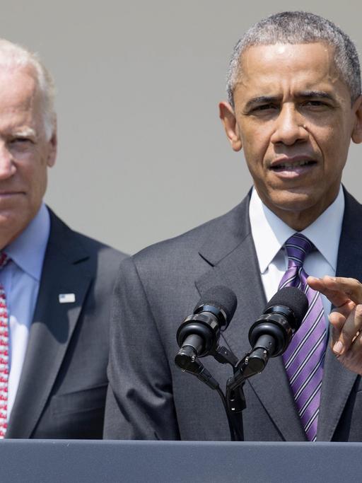 US-Präsident Barack Obama gibt im Rosengarten des Weißen Hauses eine Erklärung zur Kuba-Politik seines Landes ab.