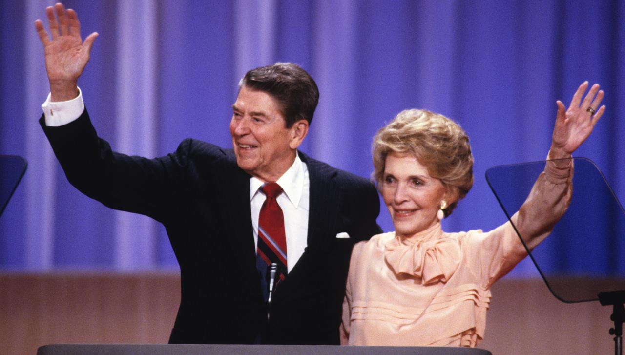 US-Präsident Ronald Reagan und Ehefrau Nancy Reagan bei der  Republican Convention am 15.8. 1988 in New Orleans