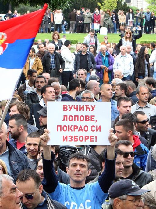 Demonstration der serbischen Opposition in Belgrad
