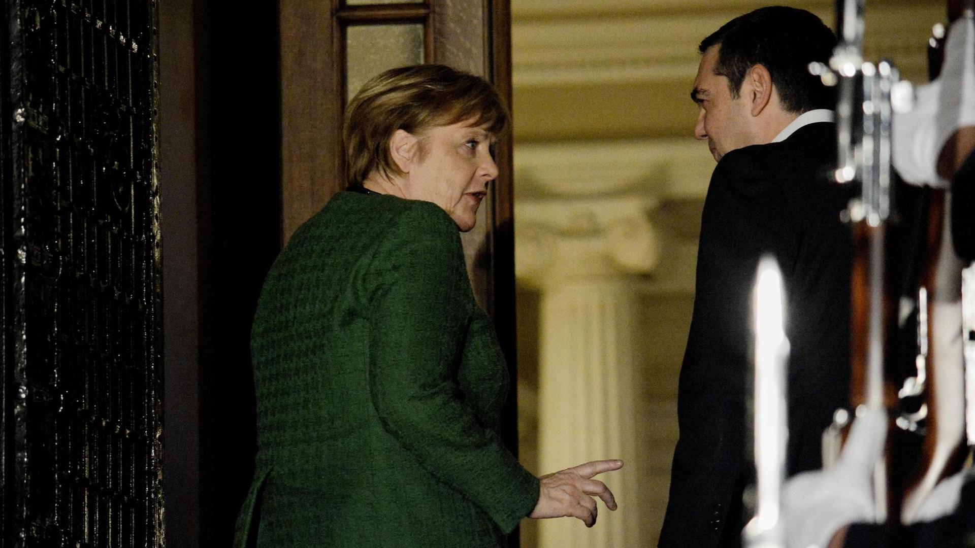 Alexis Tsipras (r.) Angela Merkel im Maximos Mansion in Athen | SOPA Images via ZUMA Wire | picture alliance