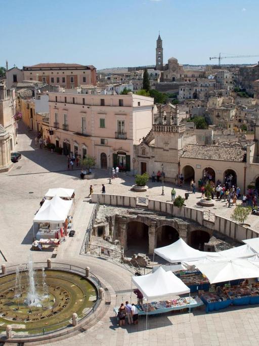 Blick auf den Veneto-Platz in Matera, Italien.