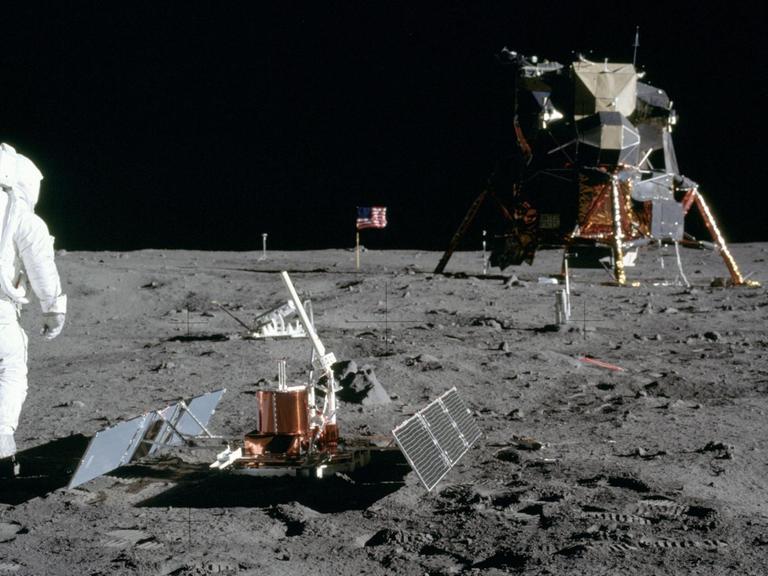 Buzz Aldrin vor Mondfähre
