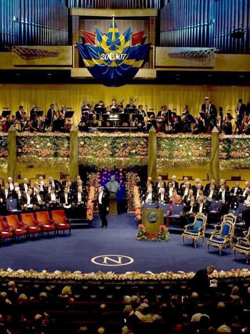 Blick von schräg oben in den Konzertsaal, in dem jedes Jahr die Nobelpreise verliehen werden.
