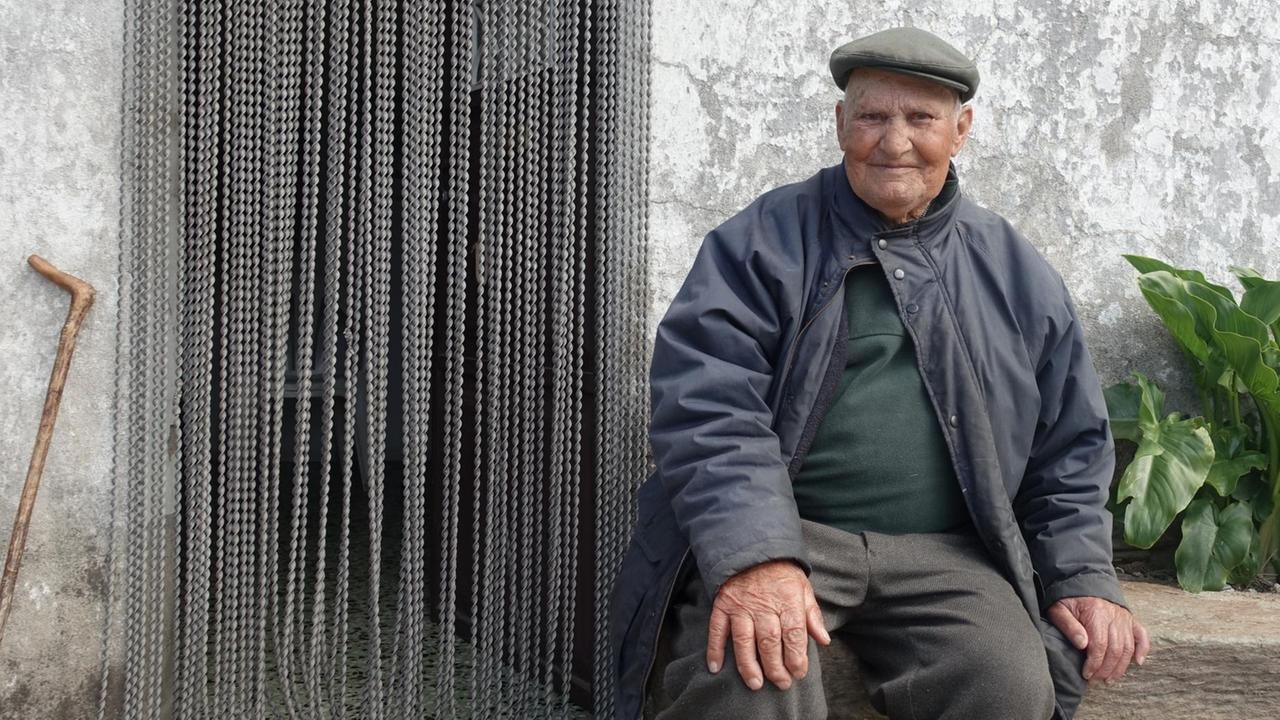 Francisco Lourenço, Witwer, 90 Jahre alt, lebt schon sein ganzes Leben in Espinho Grande. Foto aus 2018