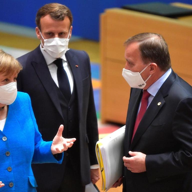 Brüssel im Juli 2020: Die vier europäischen Regierungs- und Staatschefs Merkel, Macron, Marin und Löfven, im Gespräch über Coronahilfen und die mittelfristige Finanzplanung der EU.