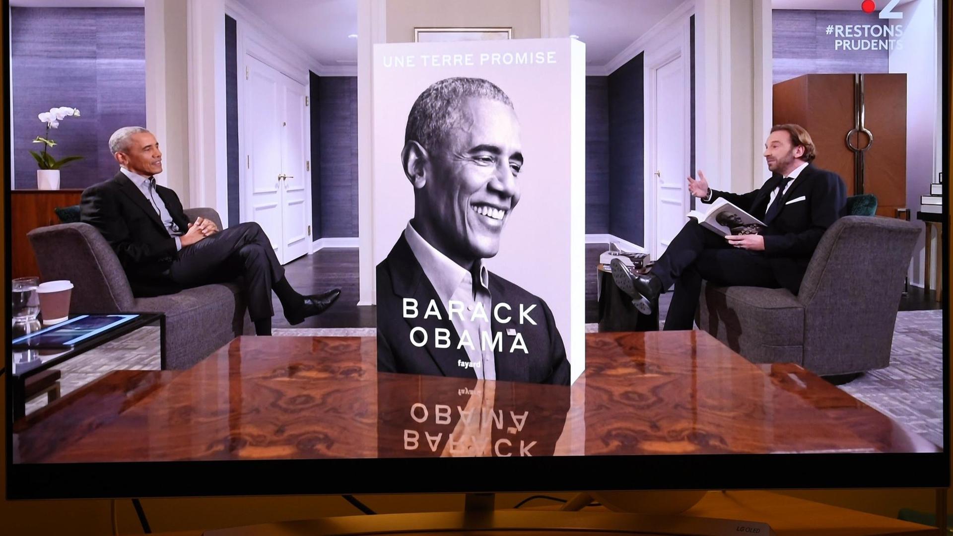 Barack Obama gibt aktuell Medien weltweit Interviews zu seinem Buch - hier spricht er mit einem französischen Journalisten