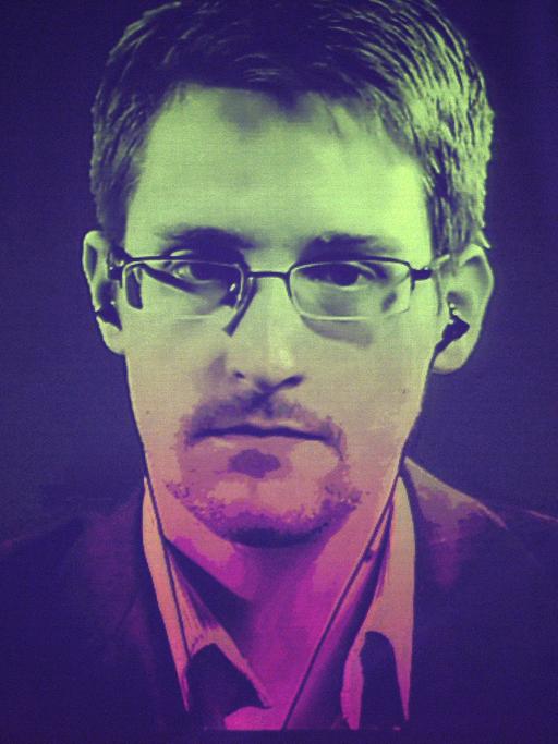 Edward Snowden bei einer Videokonferenz im Juni 2014.