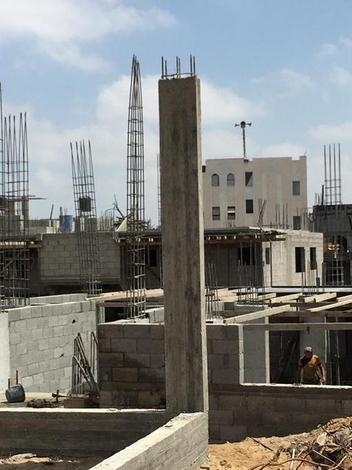 Blick auf die Baustellen im Gaza-Stadtteil Schadschaija.