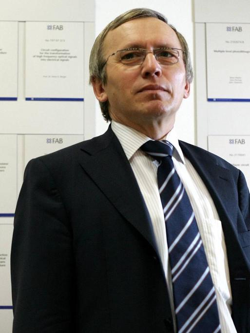 Hans-Jürgen Straub, 2007 Vorstandsvorsitzender von X-Fab