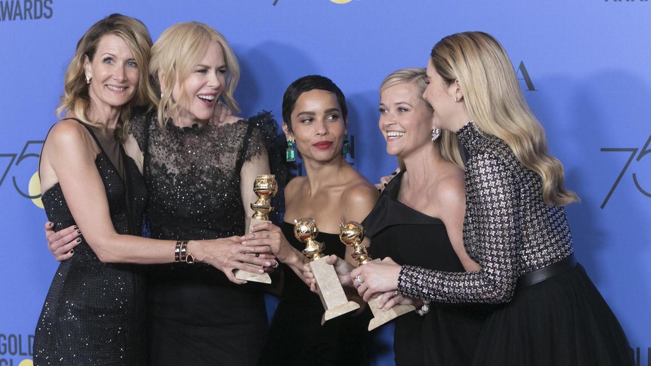 Die Schauspielerinnen (v.l.n.r.) Laura Dern, Nicole Kidman, Zoe Kravitz, Reese Witherspoon and Shailene Woodley bei den 75. Golden Globe Awards.