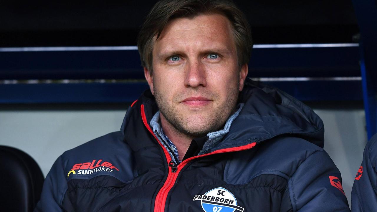 Am 02.04.2019 in der Benteler-Arena in Paderborn Markus Krösche (Geschäftsführer Paderborn) 