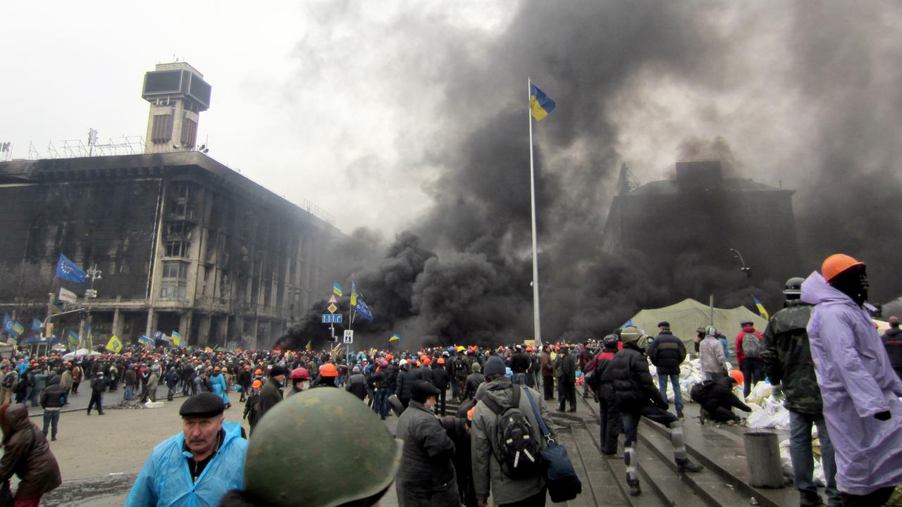 Am 20.02.2014 kam es auf dem Maidan zu Auseinandersetzungen zwischen Polizei und Demonstranten. 