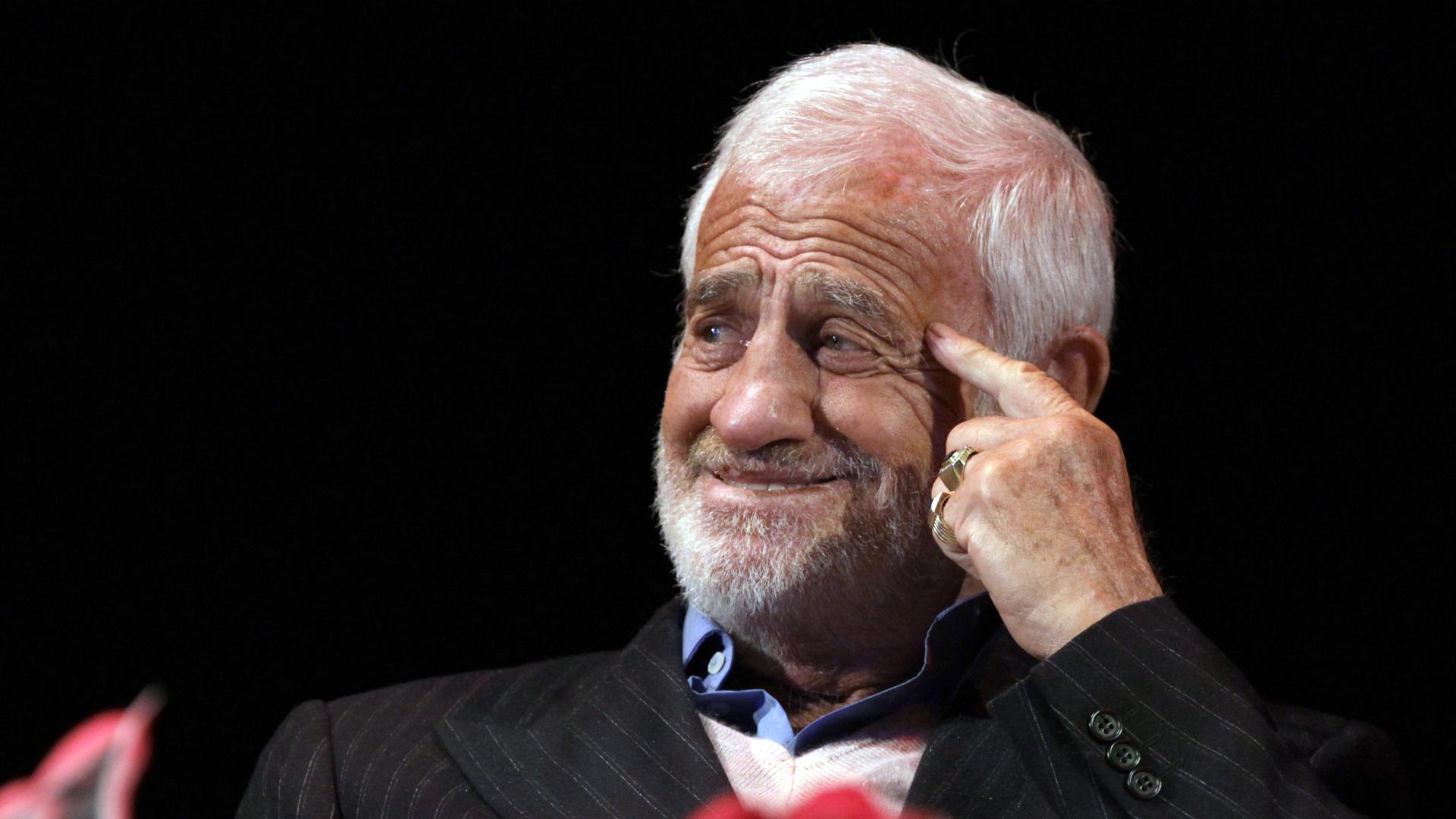 French actor Jean-Paul Belmondo at his evening in Lensovet Palace of Culture, St. Petersburg, 31 March 2013. Photo: Igor Russak/RIA Novosti French actor Jean-Paul Belmondo at his evening in Lensovet Palace of Culture, St. Petersburg, 31 March 2013. Photo: Igor Russak/RIA Novosti