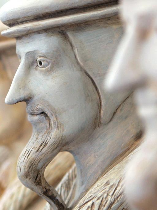 Büsten des Reformators Johannes Calvin im Internationalen Museum der Reformation in Genève in der Schweiz.