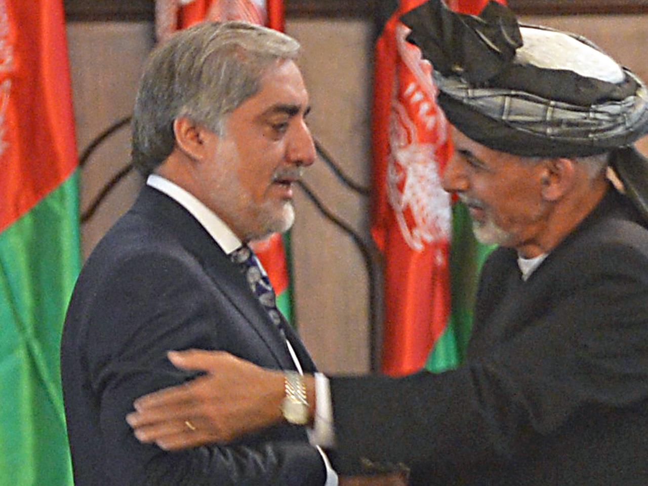 Doppelspitze: Regierungschef Abdullah Abdullah (l.) und der neue Präsident Aschraf Ghani teilen sich die Macht