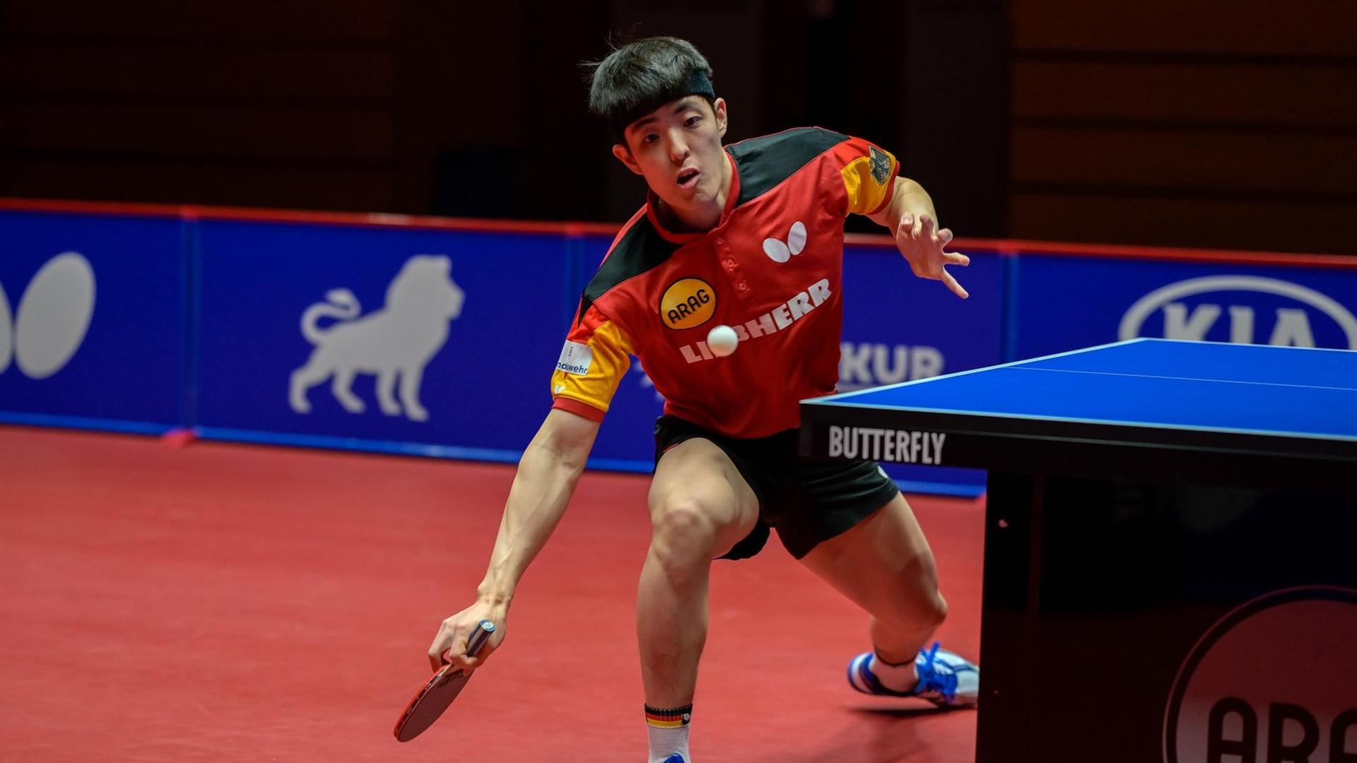 Der deutsche Tischtennis-Nationalspieler Dang Qiu. Der deutsche Tischtennis-Nationalspieler Dang Qiu.