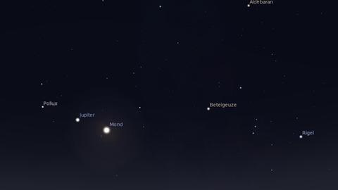 Mond und Jupiter heute Abend kurz nach dem Aufgehen