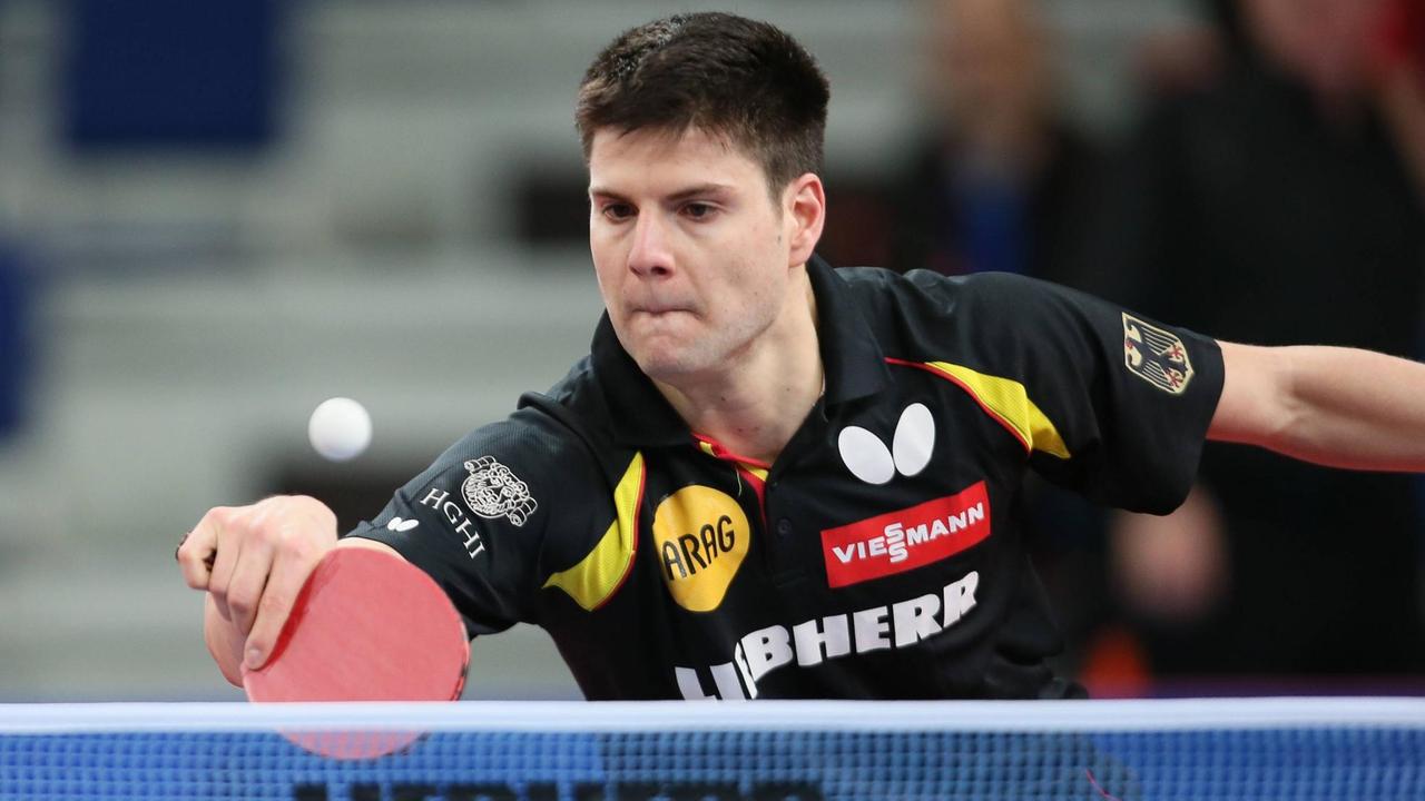 Tischtennis-Spieler Dimitrij Ovtcharovm während eines Spiels