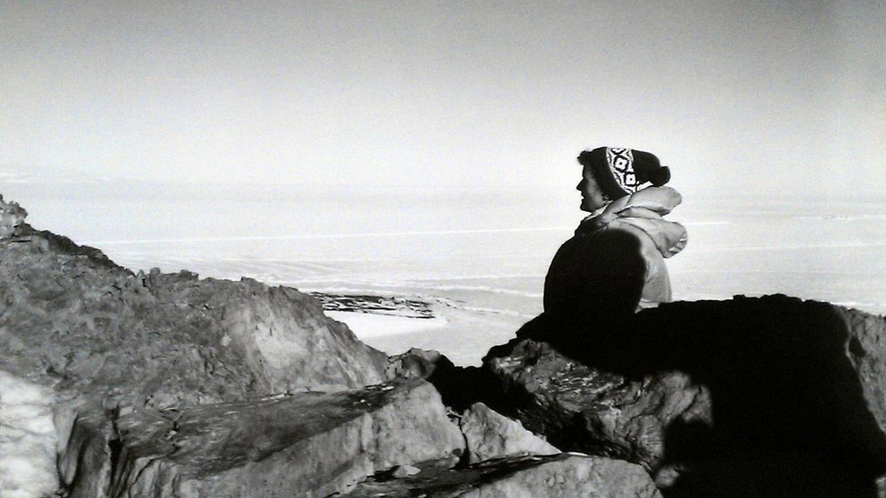 Auf Meteoritensuche: Ursula Marvin in der Antarktis