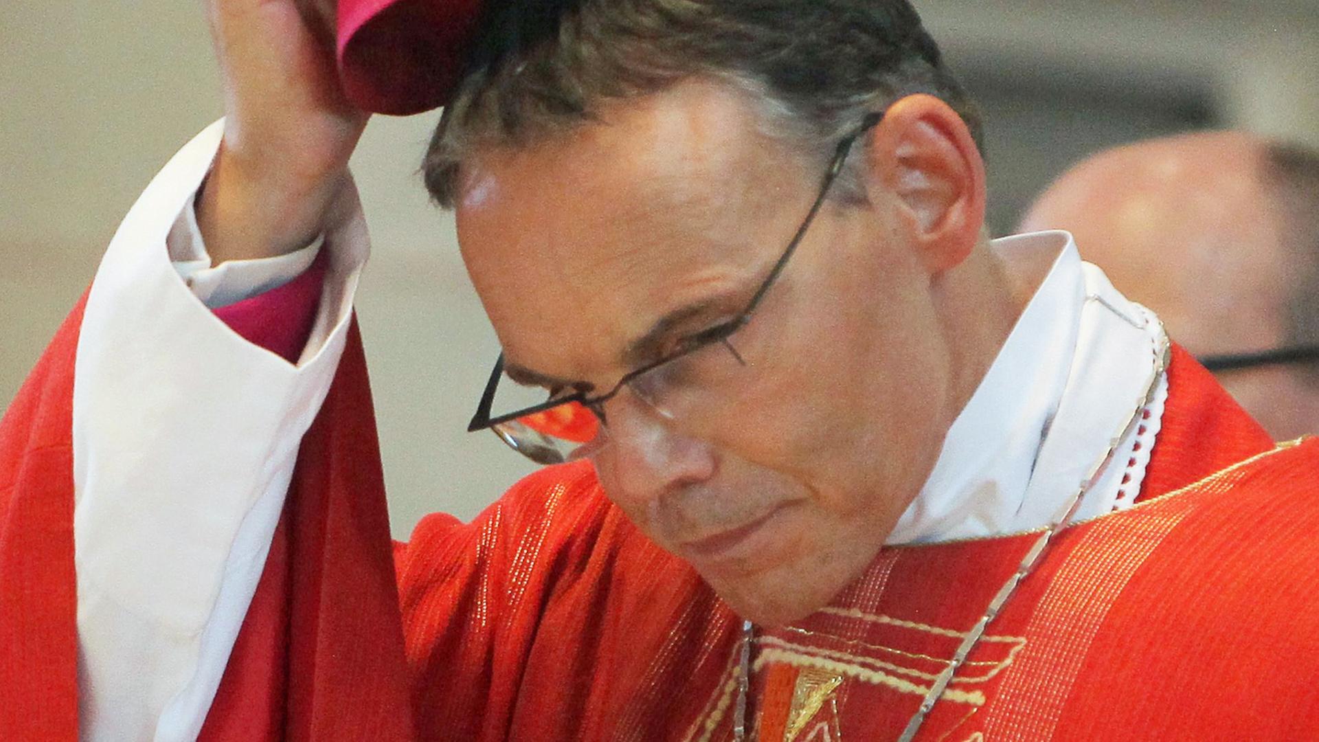Der beurlaubte Limburger Bischof Franz-Peter Tebartz-van-Elst