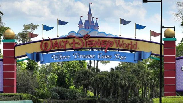 Die NBA und MLS wollen ihre Saisons im Disney World in Orlando beenden.