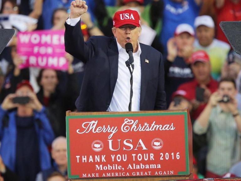 Donald Trump bei einer Veranstaltung in Mobile, Alabama.