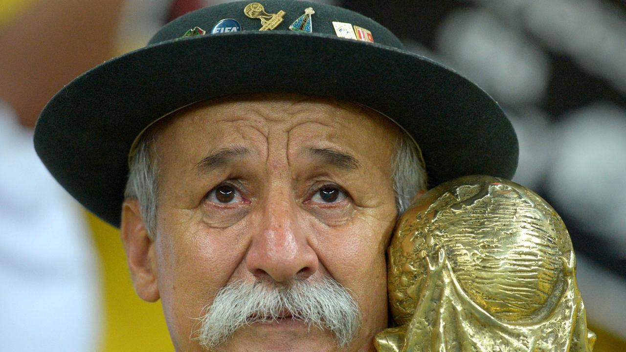 Ein brasilianischer Fan mit Tränen in den Augen während des Halbfinales der Fußball-WM in Belo Horizonte