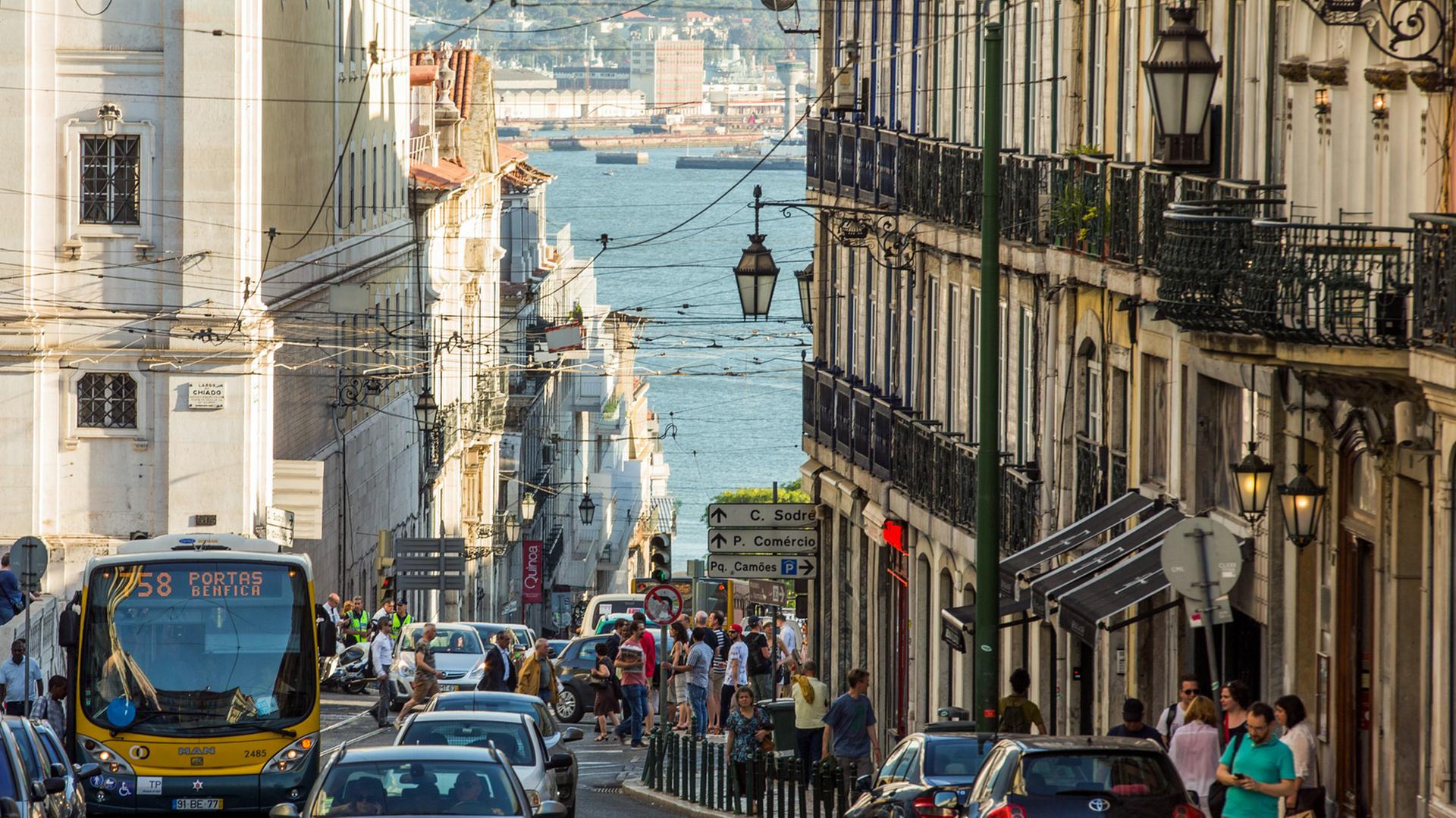 Blick auf die Altstadt von Lissabon