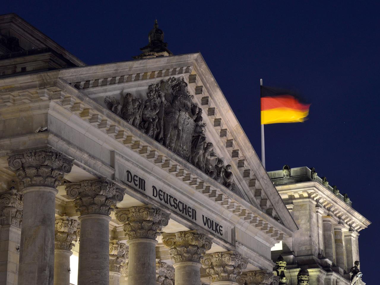 Ein Hauptausschuss soll die Funktionsfähigkeit des Bundestags sichern.