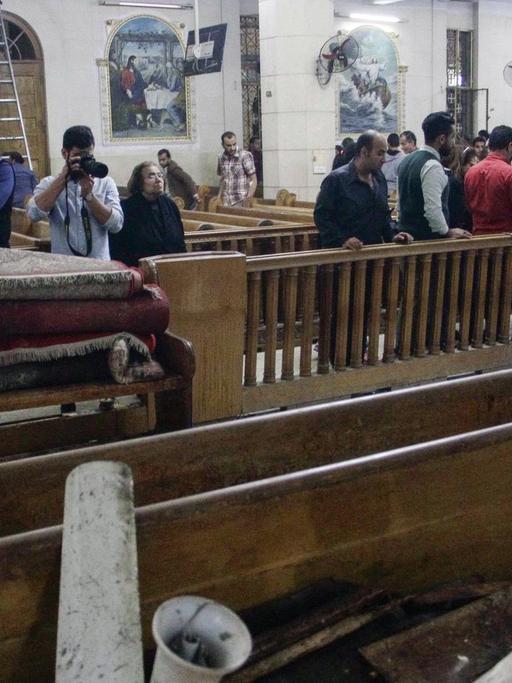 Blick in eine koptische Kirche in Tanta, Ägypten. Dort gab es einen Anschlag während des Gottesdienstes.