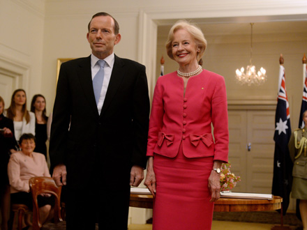 Der australische Premierminister Abbott ist in Canberra vereidigt worden