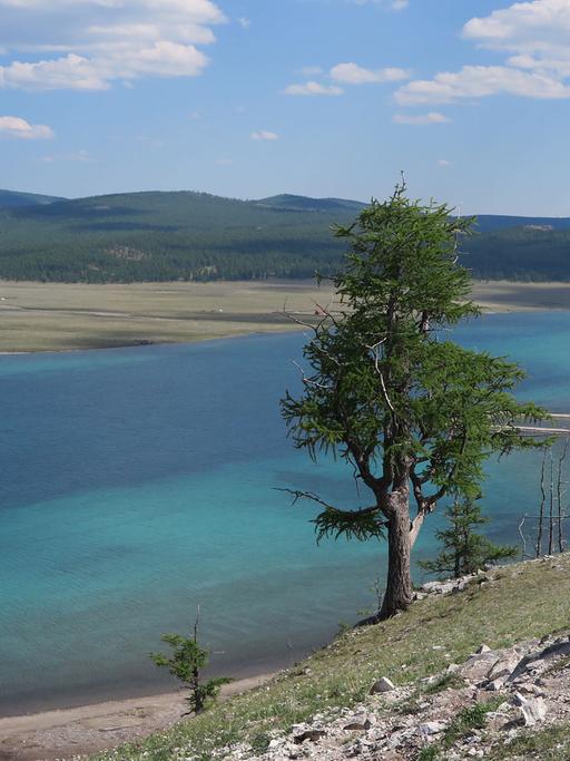 Blick auf den Hovsgol-See in der nördlichen Mongolei.