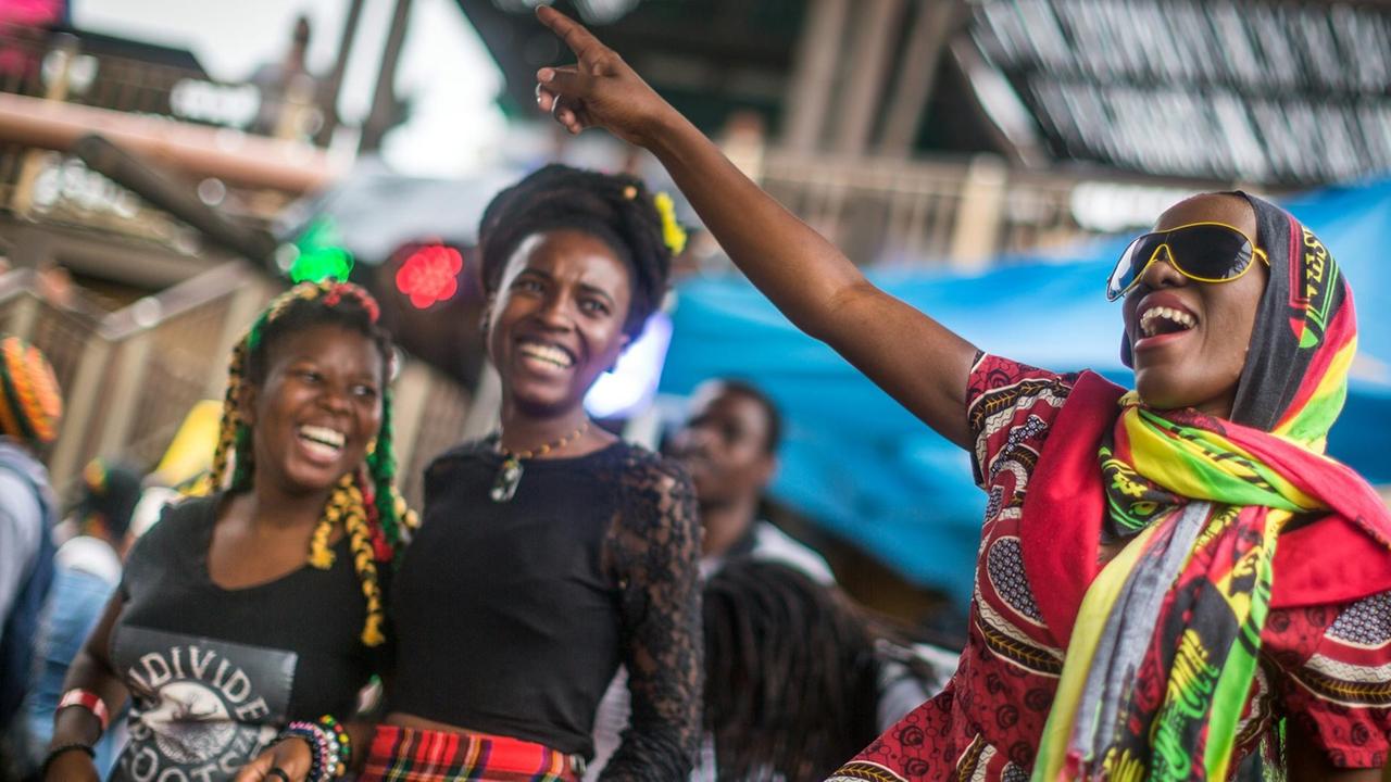 Reggae-Fans beim Bob-Marley-Festival in Durban (3.2.2018) Reggae-Fans beim Bob-Marley-Festival in Durban (3.2.2018)